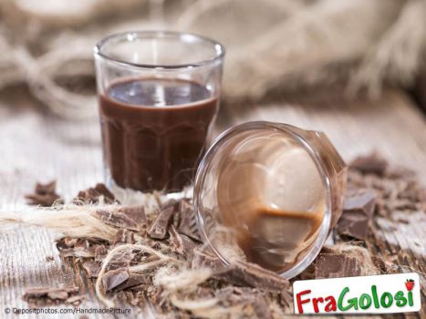 Liquore alla crema al cacao