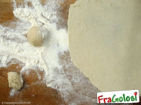 Preparazione pasta fresca senza uova