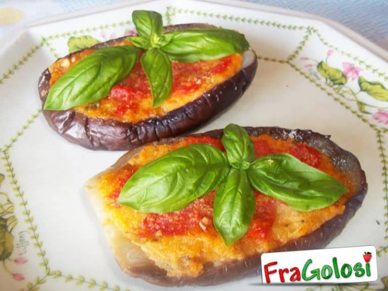Barchette di melanzane al forno