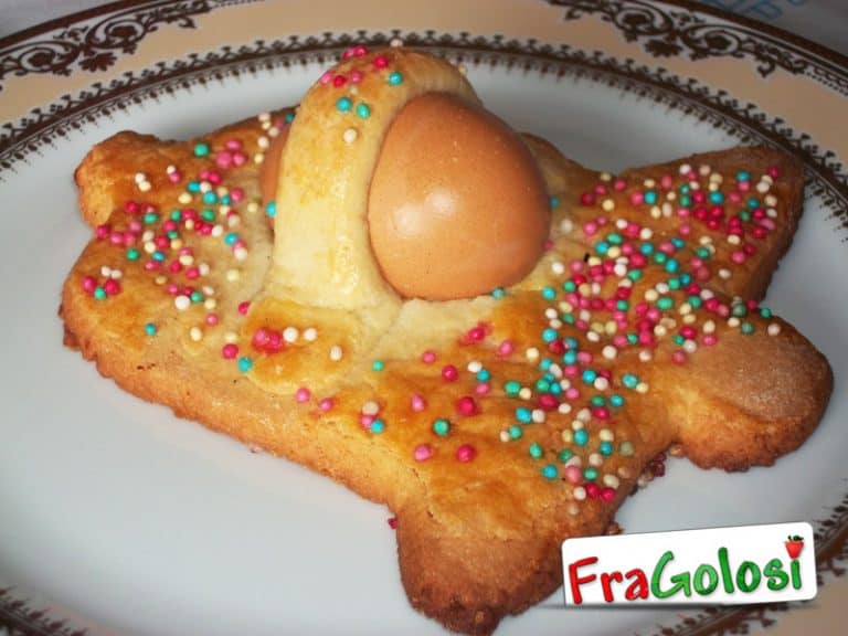 Cuddura di pasta frolla cu l'ova