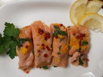 Salmone affumicato marinato