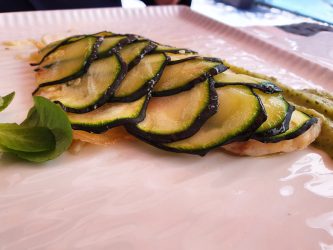 Filetto di mupo in crosta di zucchine