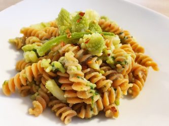 Pasta con broccolo romanesco Bimby