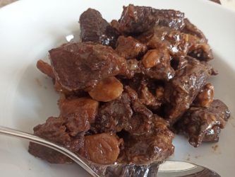 Bocconcini di vitello con funghi porcini