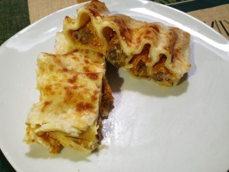 Cannelloni zucca e salsiccia