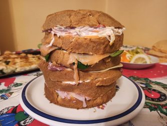 Panettone gastronomico farcito