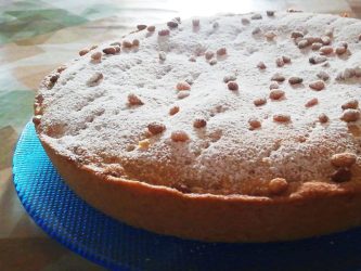 Crostata con crema al limone