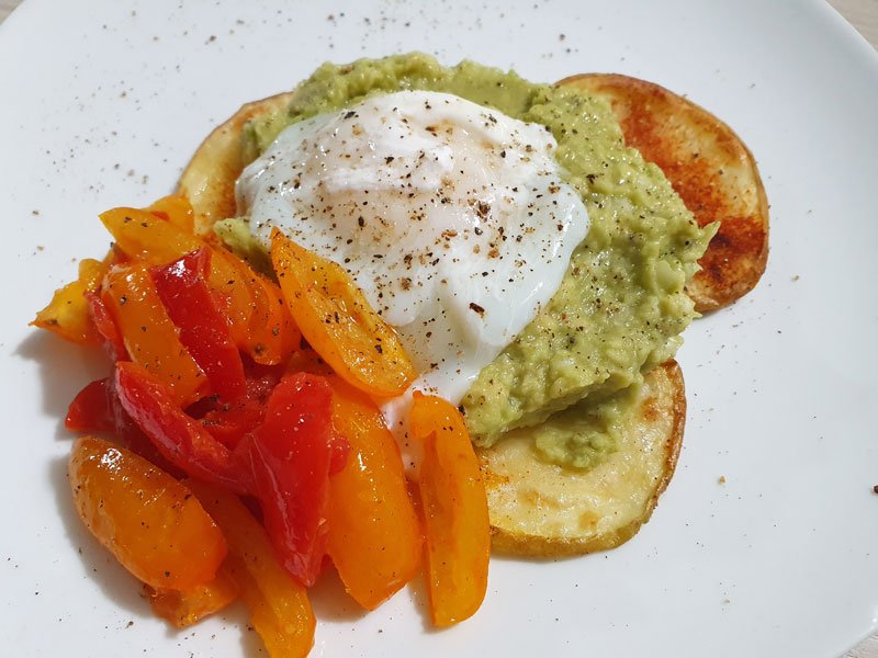 Uova in camicia con patate