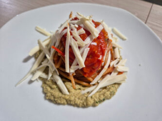 Spaghetti al pomodoro gourmet